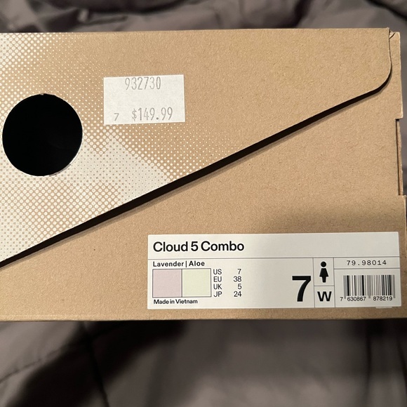 On Running Lavender and Aloe Cloud 5 Combo - Picture 2 of 2